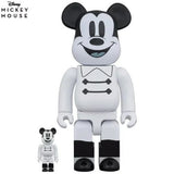 Bearbrick-set-400-en-100_-Mickey-Mouse-nighttime