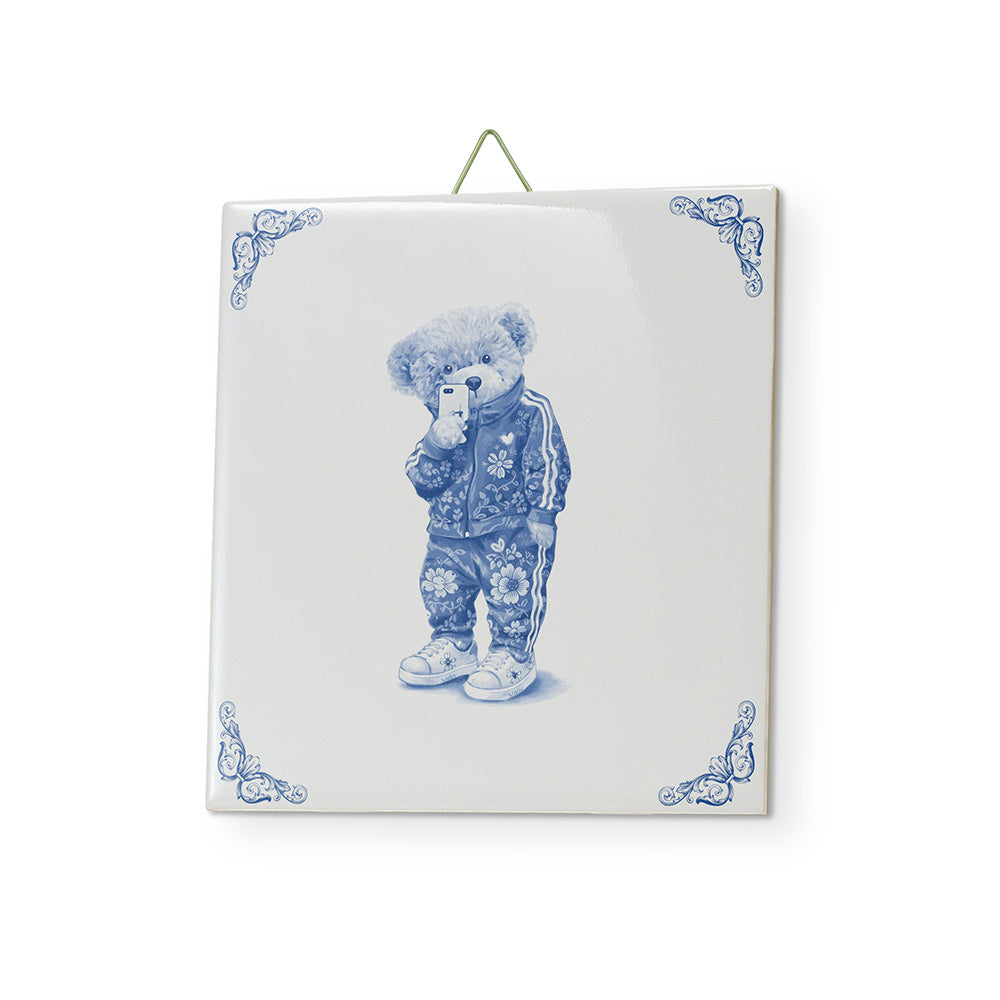 delfts blauw tegeltje trainingspak teddy glanzend