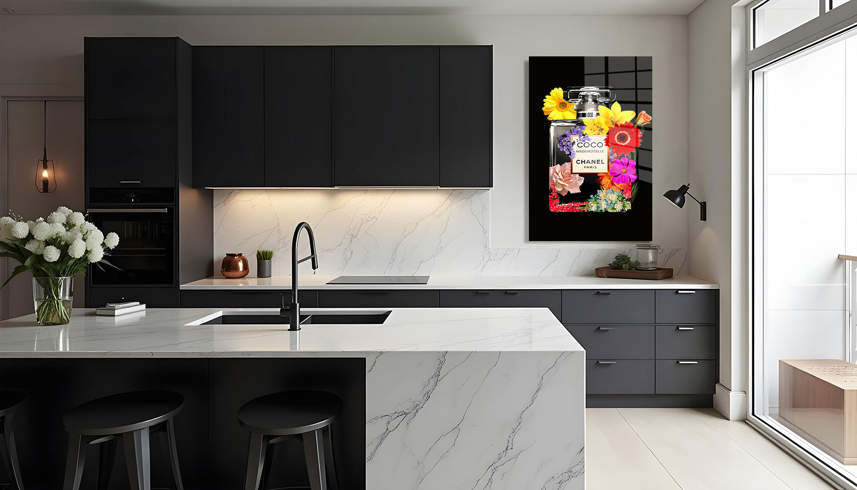 glasschilderij parfum flowerbottle keuken